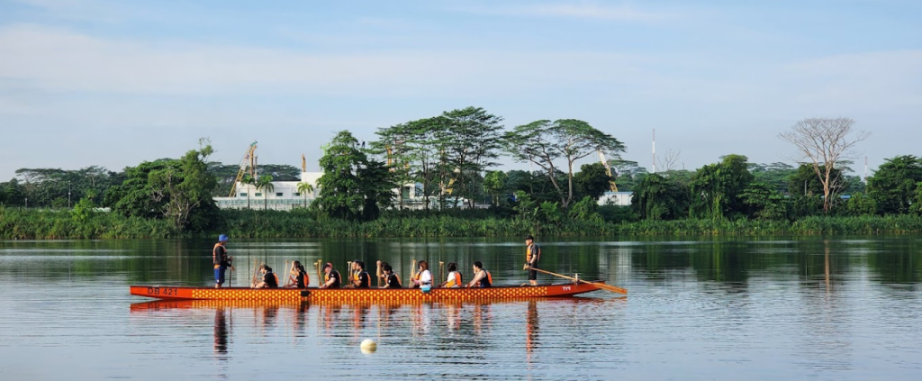 Fun Team Boating Activity